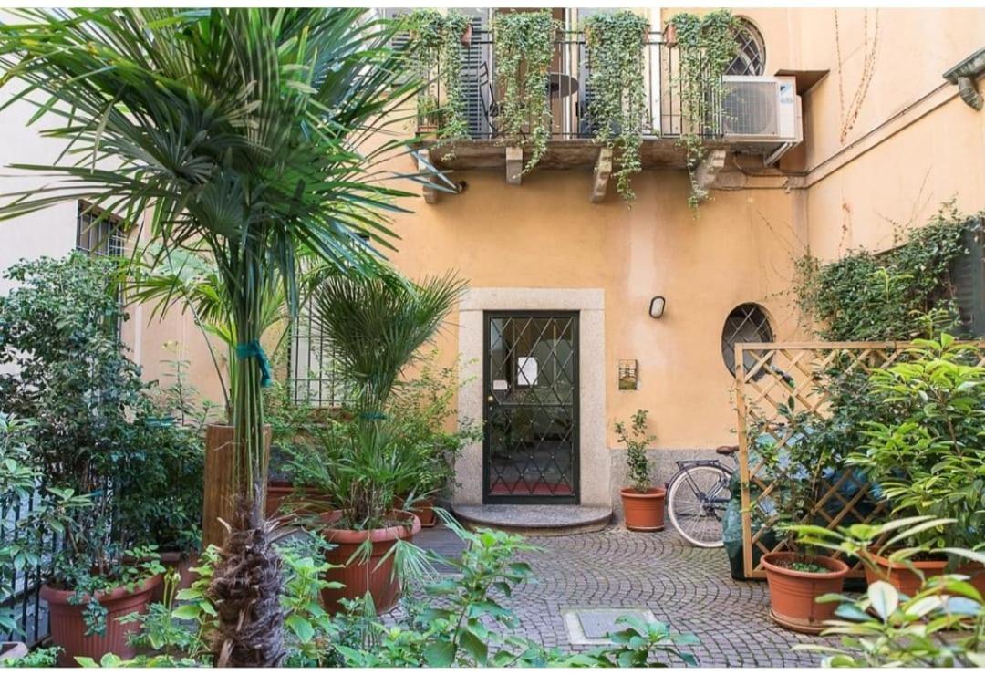 Appartement Brera Vicolo Fiori à Milan Extérieur photo